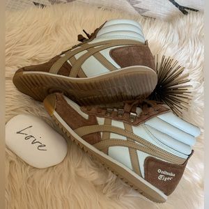 Onitsuka tiger hiking boot